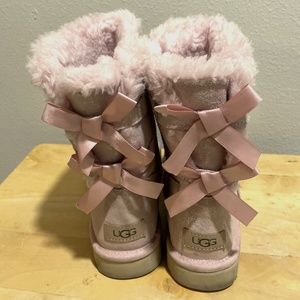 Bailey Bow II Genuine Shearling Boot (Pink)